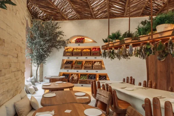 Interior of Begin Harvest restaurant