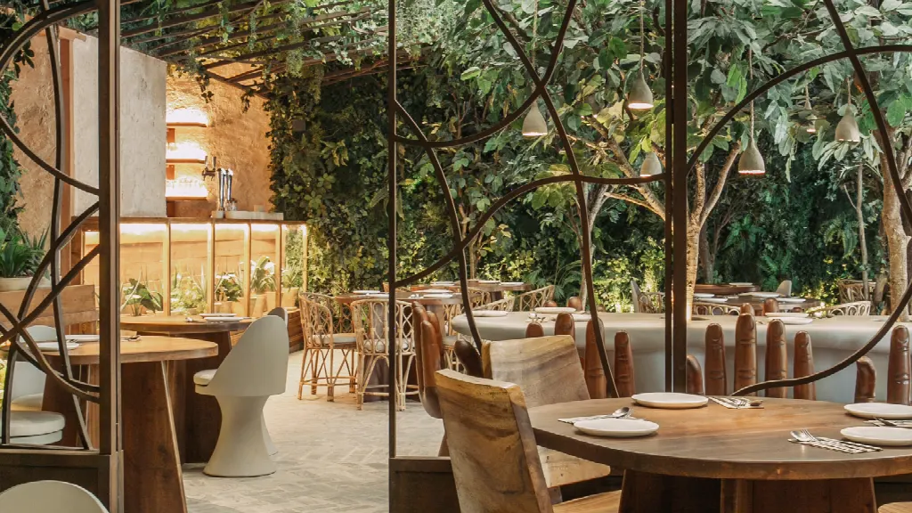 Begin Greenhouse restaurant space