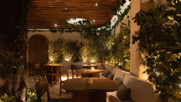Interior of Begin Secret Garden restaurant